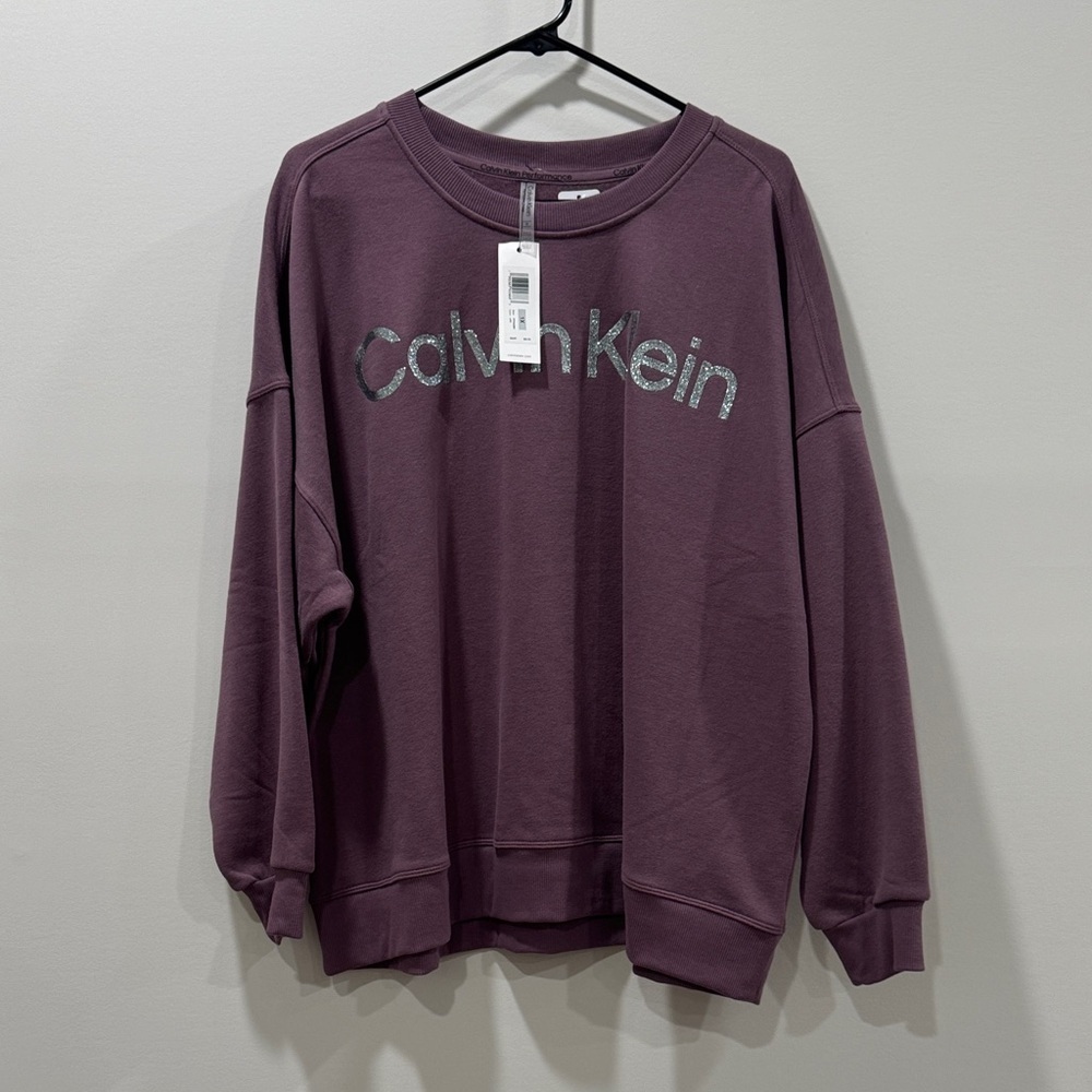 Calvin Klein Women's Crew Neck Sweatshirt in Purple